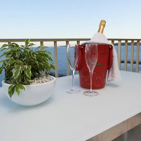 Апартаменты Palm Amazing View Канны